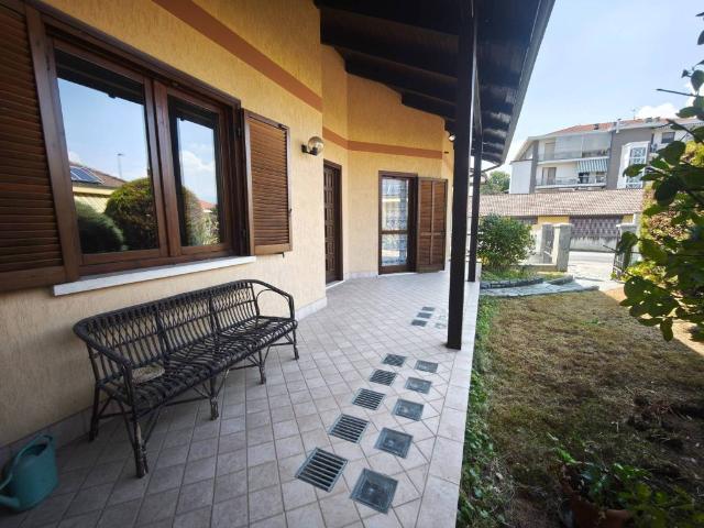 Villa in affitto a San Carlo Canavese TO