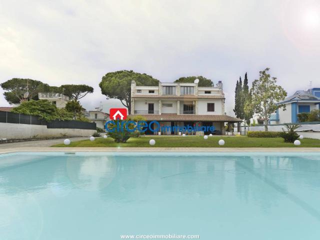 Villa in affitto a San Felice Circeo LT