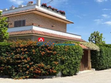 Villa in affitto a San Felice Circeo LT