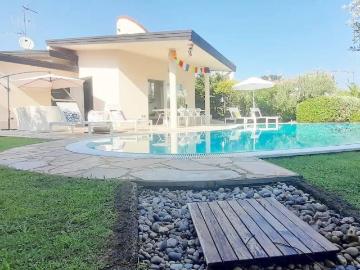 Villa in affitto a San Felice del Benaco BS