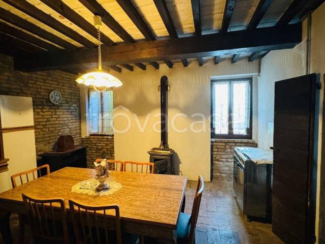 Villa in affitto a San Giacomo delle Segnate via Stoffi, 32, giardino privato, riscaldamento autonomo, parzialmente arredato TrovaCasa