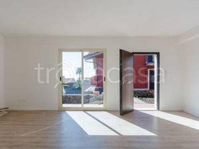 Villa in affitto a San Giovanni la Punta via Giuseppe Mazzini, 1, non arredato/vuoto, arredato, giardino privato TrovaCasa