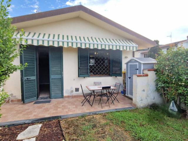 Villa in affitto a San Giuliano Terme via Bonaventura Cavalieri, 13, giardino privato, libero subito, lavatrice TrovaCasa