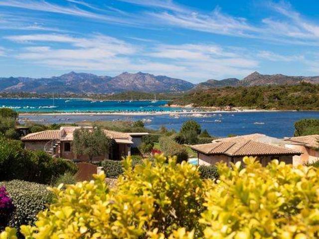 Villa in affitto a San Teodoro OT