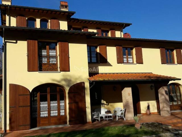 Villa in affitto a Santa Maria a Monte via Poggetti, arredato, giardino privato, caminetto TrovaCasa