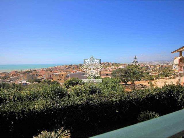 Villa in affitto a Scicli via Diomede, non arredato/vuoto, giardino privato, terrazzo TrovaCasa