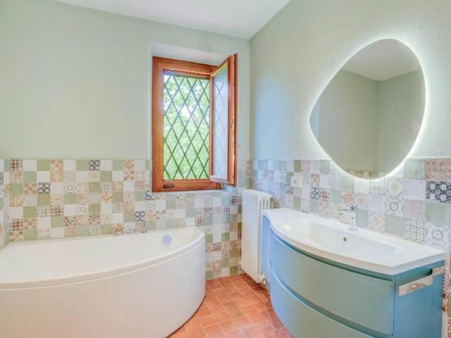 Villa in affitto a Seravezza LU
