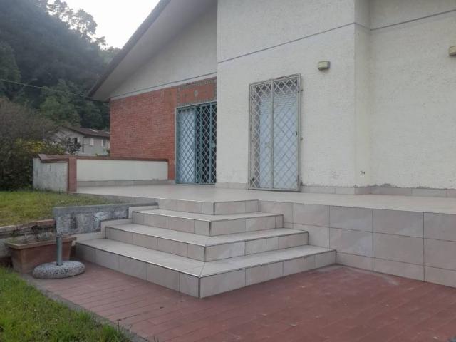 Villa in affitto a Seravezza LU
