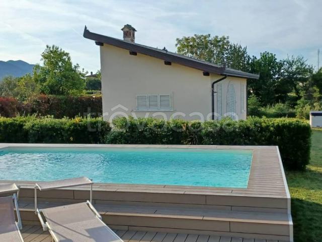 Villa in affitto a Seravezza via Olmi, arredato, giardino privato, terrazzo TrovaCasa
