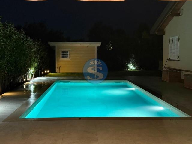 Villa in affitto a Seravezza