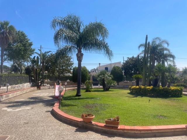 Villa in affitto a Siracusa