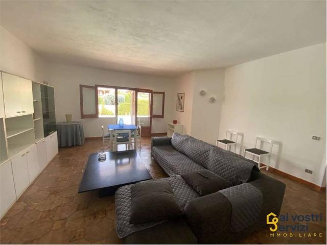 Villa in affitto a Siracusa arenella, arredato, giardino privato, piscina TrovaCasa