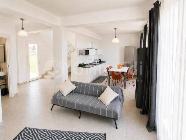 Villa in affitto a Siracusa, arredato, giardino, terrazzo TrovaCasa