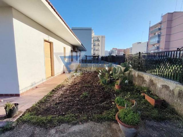 Villa in affitto a Siracusa SR