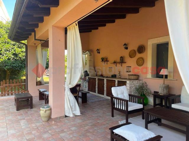 Villa in affitto a Siracusa SR