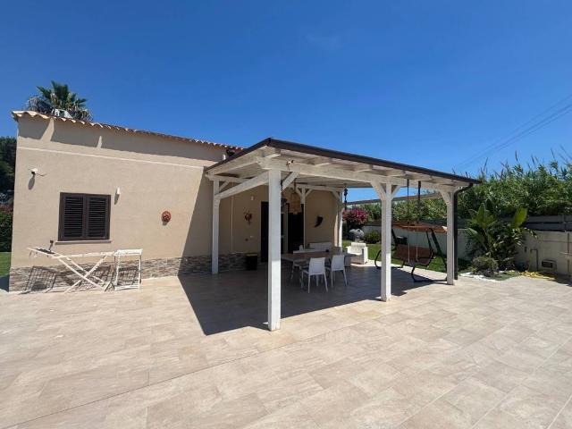 Villa in affitto a Siracusa SR