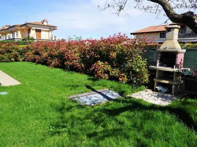 Villa in affitto a Sirmione BS