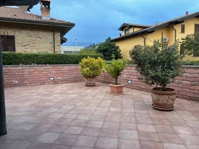 Villa in affitto a Stazzano AL