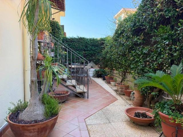 Villa in affitto a Pozzuoli NA