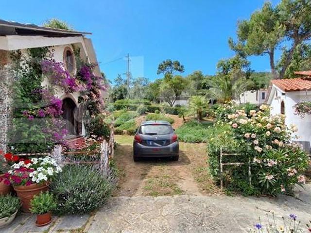 Villa in affitto a Pozzuoli NA