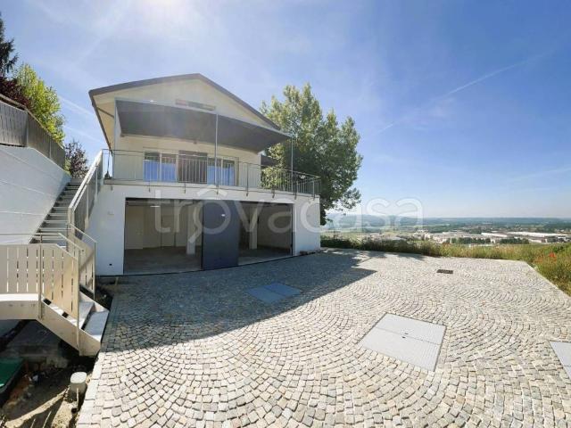 Villa in affitto a Pocapaglia strada Roero, non arredato/vuoto, giardino privato, terrazzo TrovaCasa