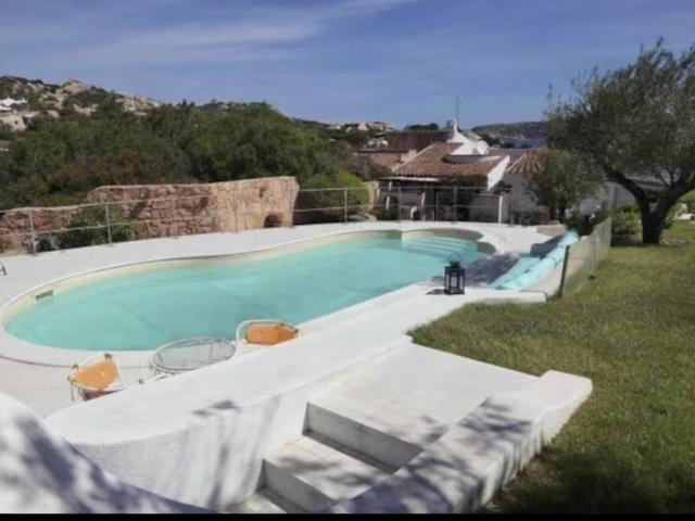 Villa in affitto a Palau OT
