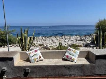 Villa in affitto a Palermo lungomare Cristoforo Colombo, 3161, terrazzo, fronte mare, vista mare TrovaCasa
