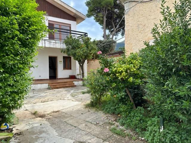 Villa in affitto a Palermo PA