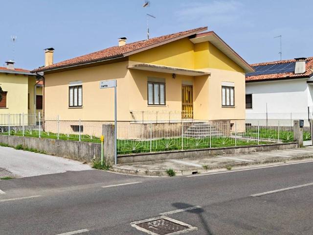 Villa in affitto a Palmanova UD