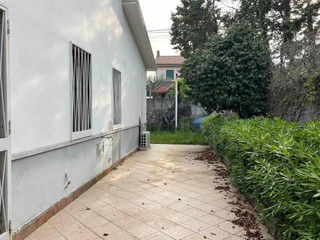 Villa in affitto a Pedara CT