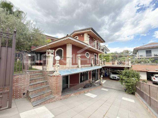 Villa in affitto a Pedara CT