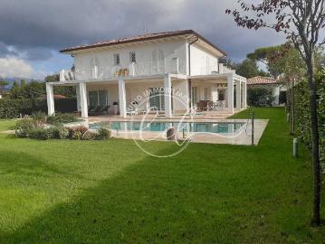 Villa in affitto a Pietrasanta, case in affitto Pietrasanta