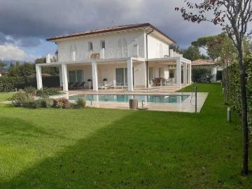 Villa in affitto a Pietrasanta, arredato, giardino, nuova costruzione TrovaCasa