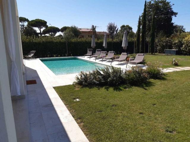 Villa in affitto a Pietrasanta, arredato, giardino, nuova costruzione TrovaCasa