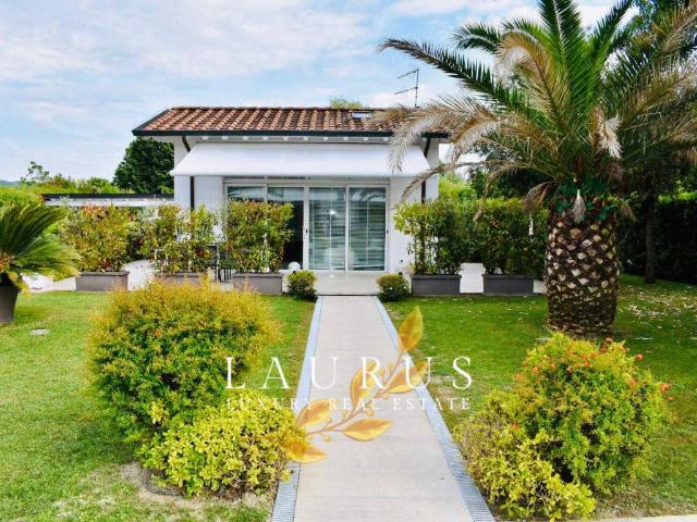 Villa in affitto a Pietrasanta, arredato, giardino privato, posto auto TrovaCasa