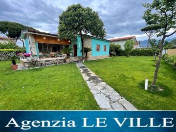 Villa in affitto a Pietrasanta LU