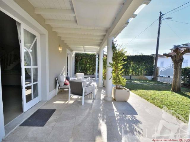 Villa in affitto a Pietrasanta LU