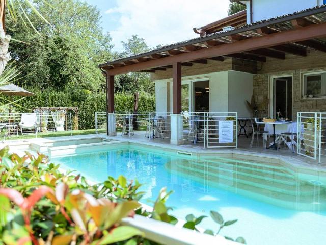 Villa in affitto a Pietrasanta LU
