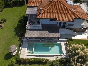 Villa in affitto a Pietrasanta LU