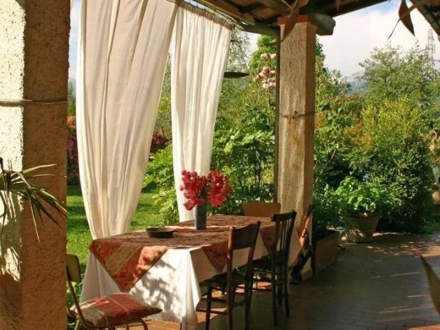 Villa in affitto a Pietrasanta LU