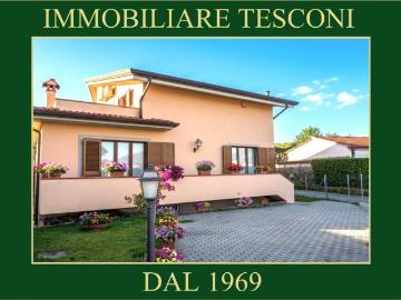 Villa in affitto a Pietrasanta LU
