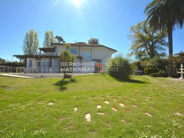 Villa in affitto a Pietrasanta LU