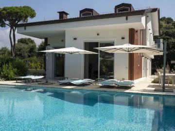 Villa in affitto a Pietrasanta LU