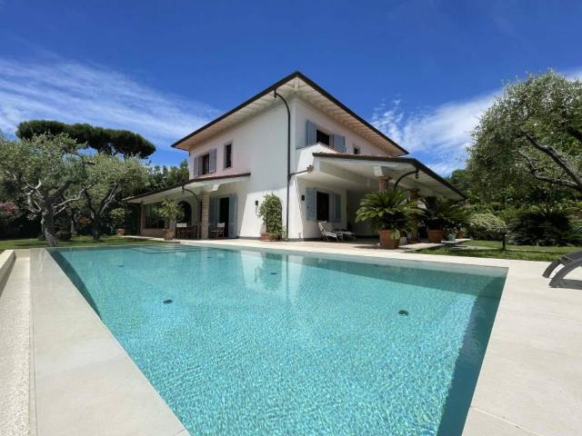 Villa in affitto a Pietrasanta LU