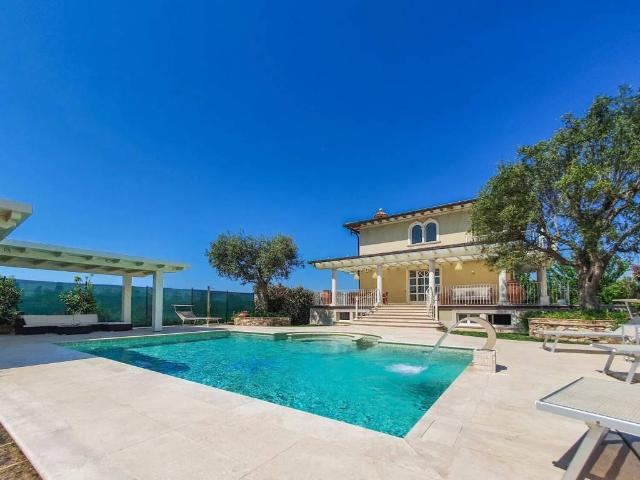 Villa in affitto a Pietrasanta LU