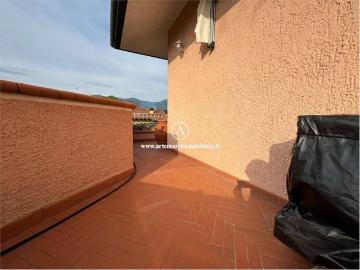 Villa in affitto a Pietrasanta LU