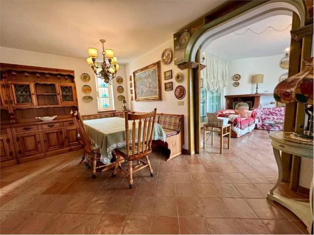 Villa in affitto a Pietrasanta LU
