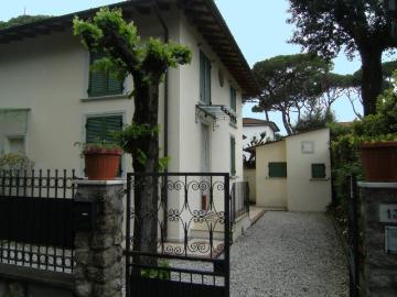 Villa in affitto a Pietrasanta LU