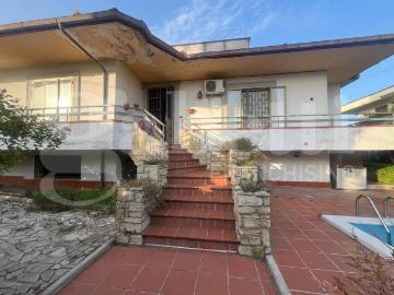Villa in affitto a Pignataro Maggiore CE
