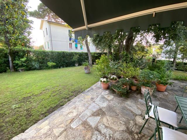 Villa in Affitto a Pisa